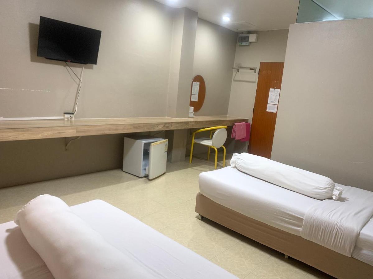 Lithai Guesthouse Phitsanulok Buitenkant foto